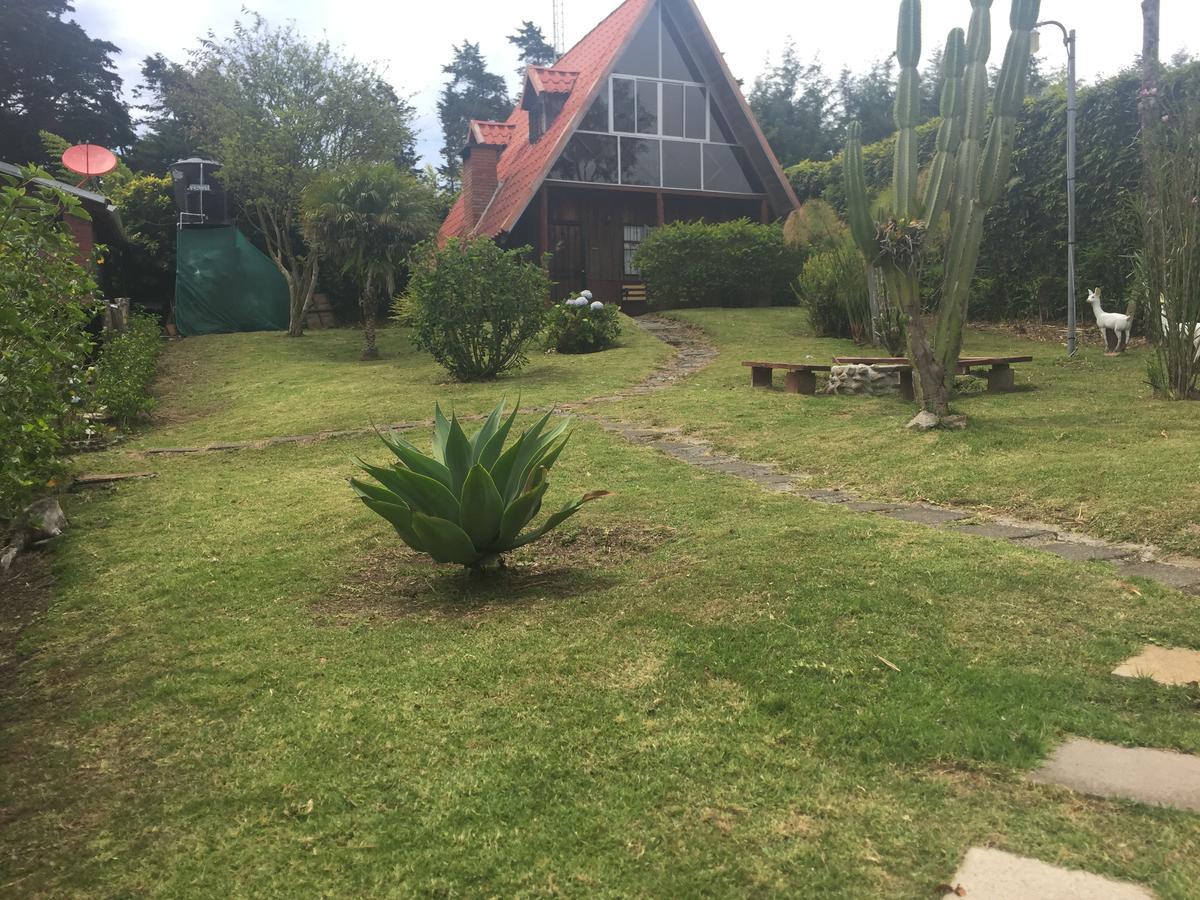Hotel Chalets Los Volcanes Fraijanes Exterior photo