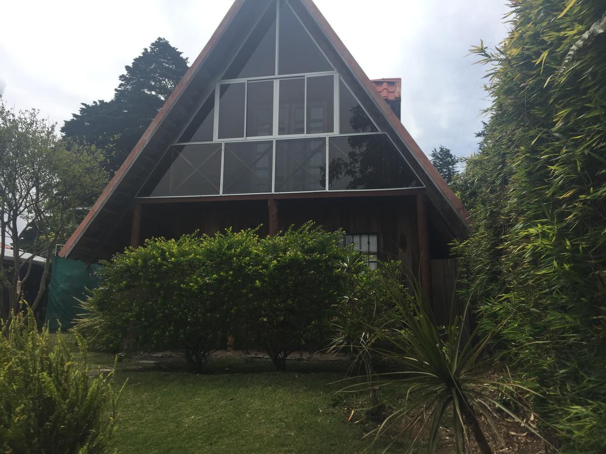 Hotel Chalets Los Volcanes Fraijanes Exterior photo